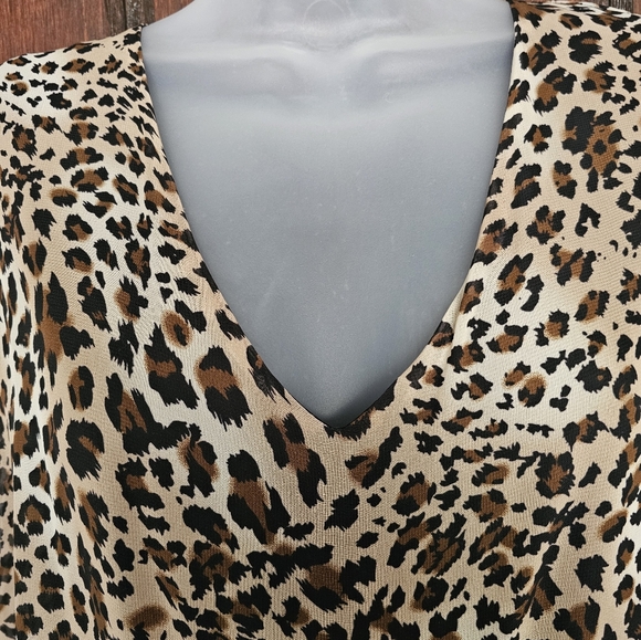 Last Tango Leopard Print Jumpsuit with Chiffon Overlay Large - Picture 15 of 17